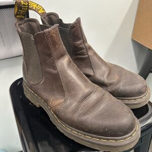 Dr. Marten men’s 9